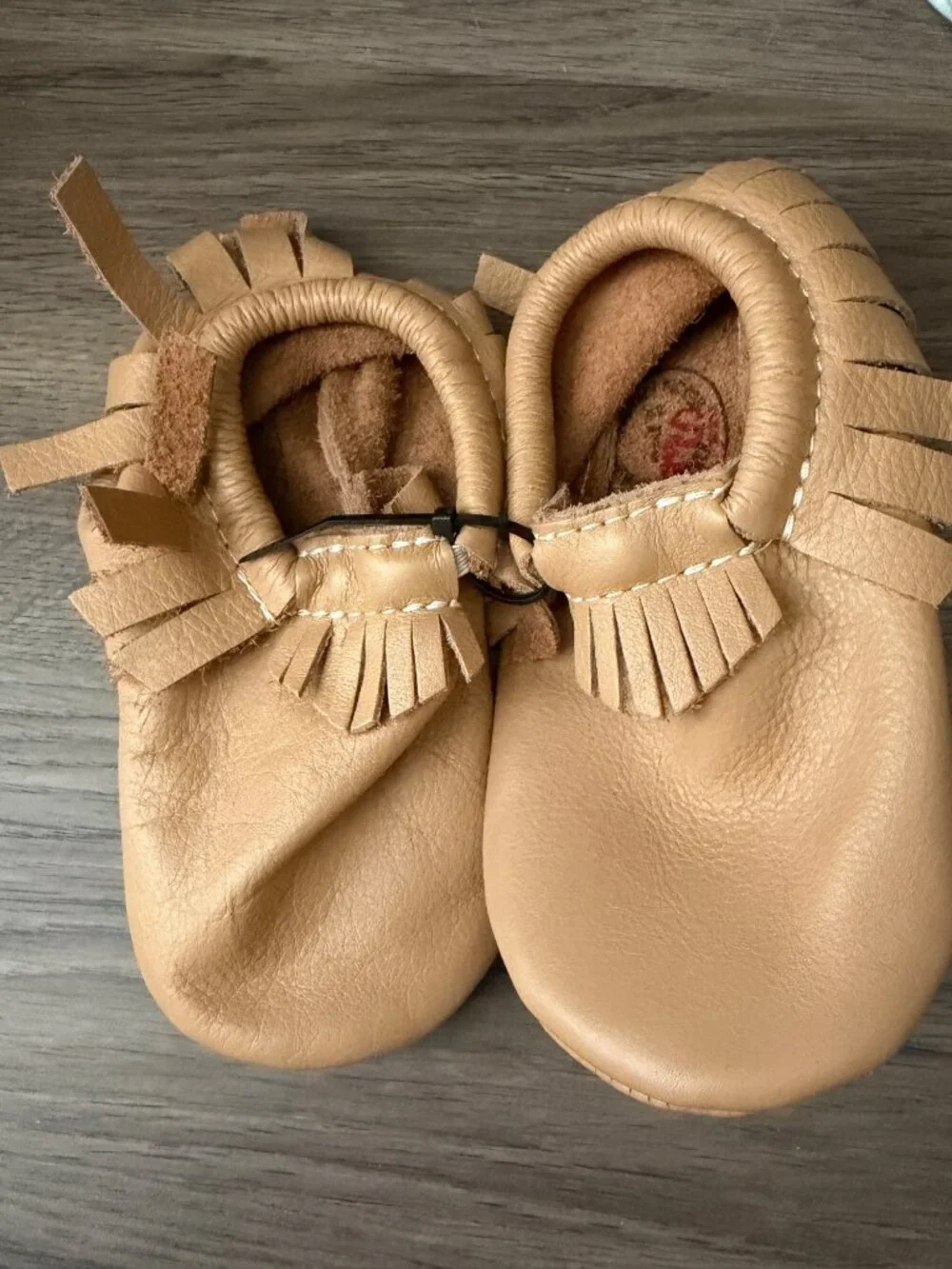 New! Freshly Picked Tan Leather Fringe Moccasin sz 7 toddler